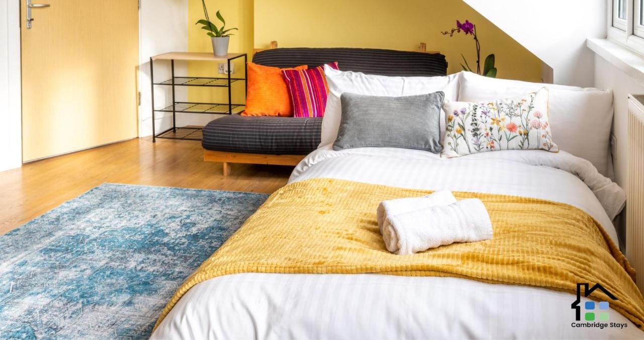 - 2br Flat - Walk To Train Station & The Centre - Prime Location - Free Allocated Parking Cambridge (Cambridgeshire)