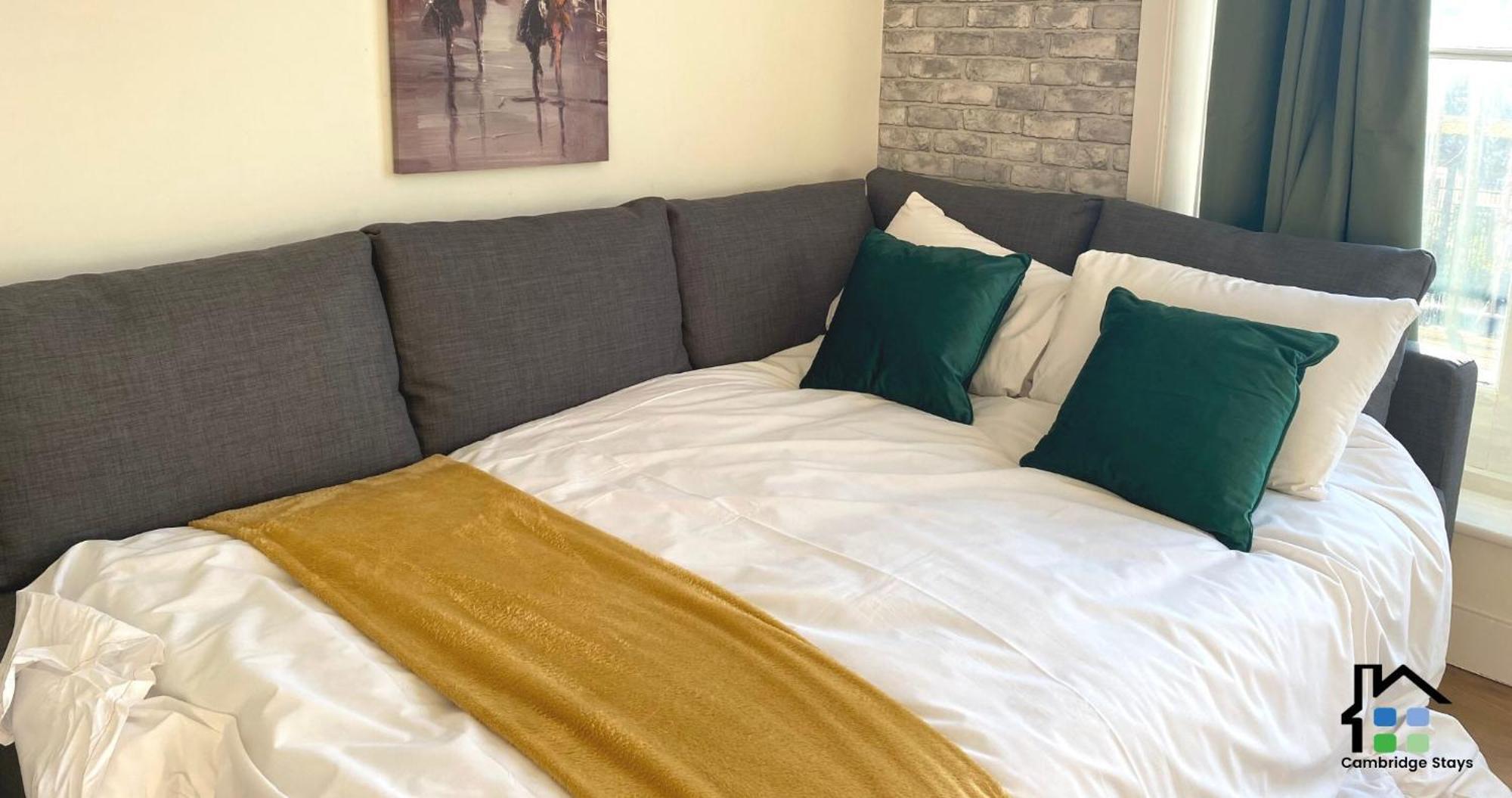 - 2br Flat - Walk To Train Station & The Centre - Prime Location - Free Allocated Parking * Cambridge (Cambridgeshire)
