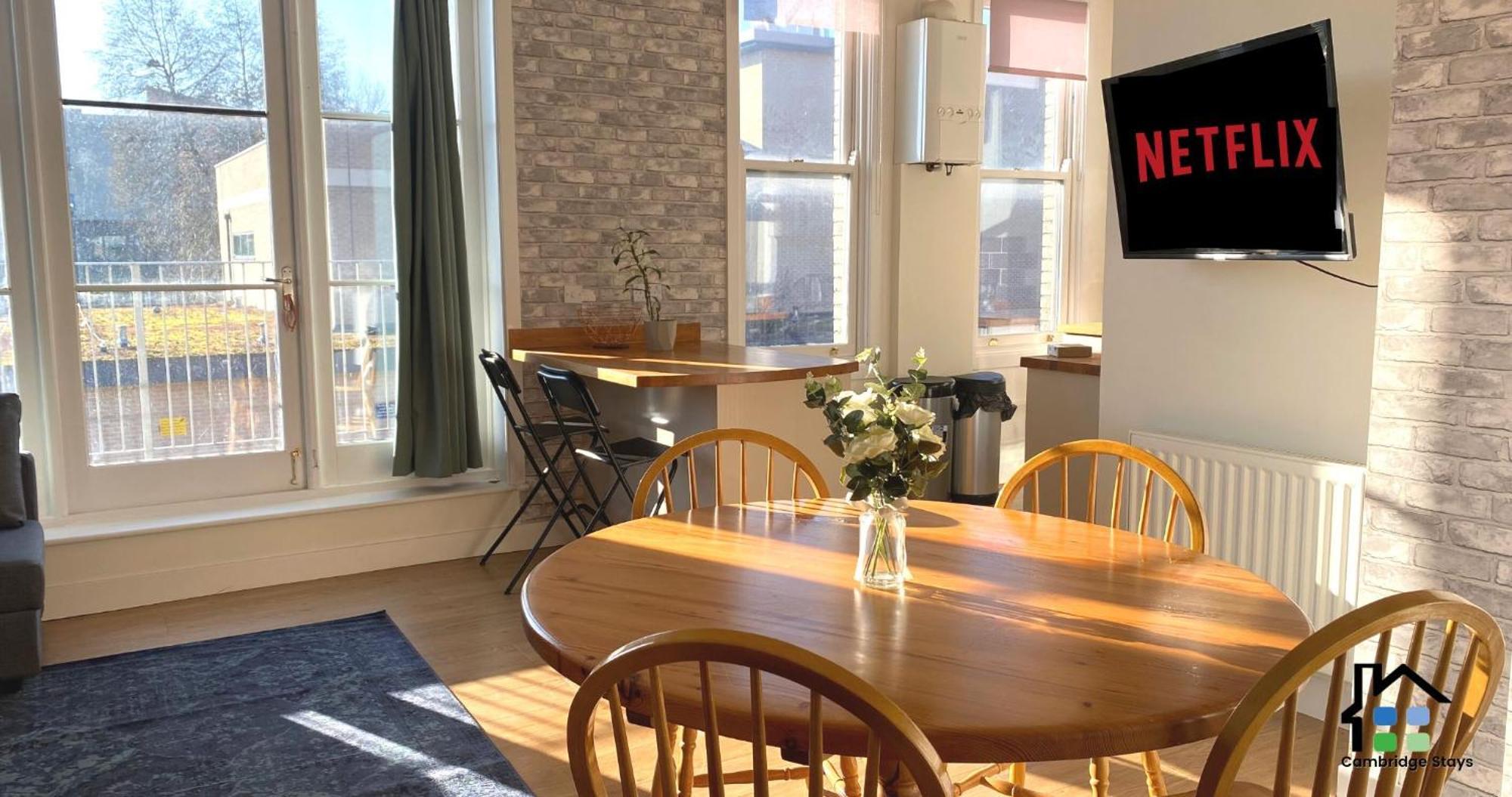 - 2br Flat - Walk To Train Station & The Centre - Prime Location - Free Allocated Parking Cambridge (Cambridgeshire)